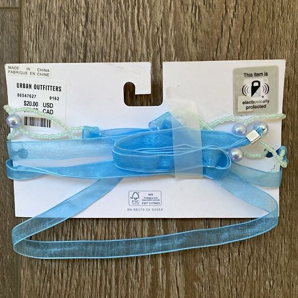 Urban Outfitters Aqua Blue Beaded Ribbon Choker Wrap Necklace - Picture 3 of 3